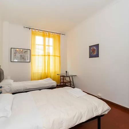 Mercato Centrale Roomy Apartment